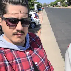 Écoutez Adidastat, regardez des vidéoclips, lisez la biographie, consultez les dates de tournée et plus encore !