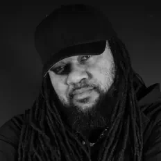 Luister naar U-P, bekijk muziekvideo's, lees de bio, bekijk de tourdata, en meer!