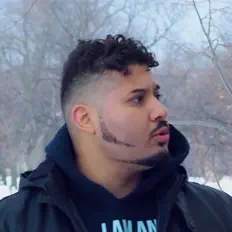 Posłuchaj wykonawcy Yo Homeboi Julius C, obejrzyj teledyski, przeczytaj biografię, zobacz daty tras koncertowych i nie tylko!