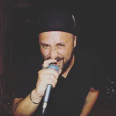 收听 Daniele TIMON、观看音乐视频、阅读小传、查看巡演日期等 ！