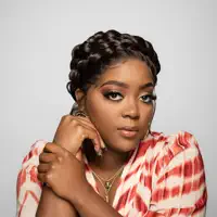 Ascolta undefined, guarda video musicali, leggi la biografia, vedi le date del tour & altro!