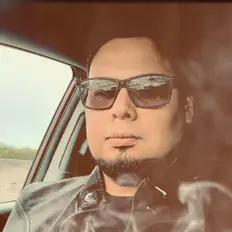 Franklin Corea을(를) 듣고, 뮤직 비디오를 보고, 약력을 읽고, 투어 일정 등을 확인하세요!