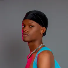 Ακούστε περιεχόμενο από Marcus Apeks, παρακολουθήστε μουσικά βίντεο, διαβάστε το βιογραφικό, δείτε ημερομηνίες περιοδείας, και πολλά ακόμη!