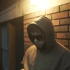 Chxno00を聴いたり、ミュージックビデオを鑑賞したり、経歴やツアー日程などを確認したりしましょう！