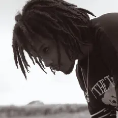 Escucha a GENIIE, mira vídeos musicales, lee la biografía, consulta fechas de giras y mucho más.