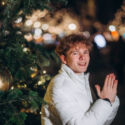 Luister naar ENTONY, bekijk muziekvideo's, lees de bio, bekijk de tourdata, en meer!