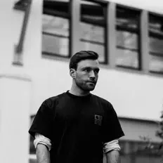 Listen to Lumez, watch music videos, read bio, see tour dates & more!