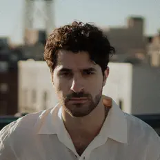 Ouve 3 Saints, vê vídeos de música, lê a biografia, vê as datas da digressão e muito mais!