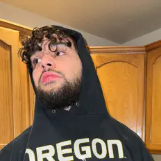 Goodwar을(를) 듣고, 뮤직 비디오를 보고, 약력을 읽고, 투어 일정 등을 확인하세요!