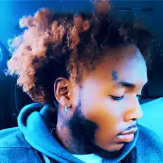 Escucha a Jsaiiah, mira videos musicales, lee su biografía, consulta las fechas de las gira y más.