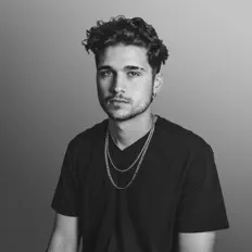 Dengarkan Evan DiAngelo, tonton video musik, baca bio, lihat tanggal tur & lainnya!