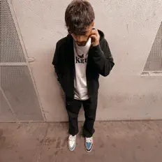 Listen to Ozzie B, watch music videos, read bio, see tour dates & more!