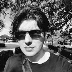 聆聽 Seckin、觀看音樂影片、閱讀小傳、查看巡演日期等！