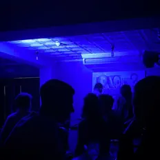 Écoutez mutedvibes, regardez des vidéoclips, lisez la biographie, consultez les dates de tournée et plus encore !