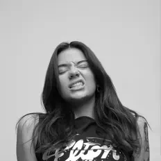 聆聽 Sam Swancott、觀看音樂影片、閱讀小傳、查看巡演日期等！