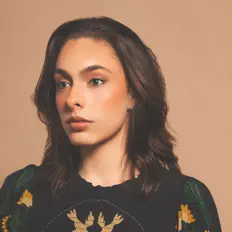 Escucha a Juliette Stewart, mira vídeos musicales, lee la biografía, consulta fechas de giras y mucho más.