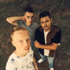 Point of Referenceを聴いたり、ミュージックビデオを鑑賞したり、経歴やツアー日程などを確認したりしましょう！