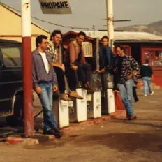 Ακούστε περιεχόμενο από The High Lonesome, παρακολουθήστε μουσικά βίντεο, διαβάστε το βιογραφικό, δείτε ημερομηνίες περιοδείας, και πολλά ακόμη!