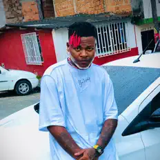 Escucha a BreAkinG, mira vídeos musicales, lee la biografía, consulta fechas de giras y mucho más.