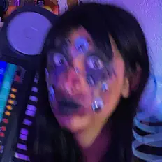 Dengarkan Senior Pizzetta, tonton video musik, baca bio, lihat tanggal tur & lainnya!