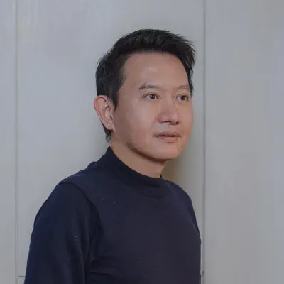 Listen to Yan Ryadi, watch music videos, read bio, see tour dates & more!