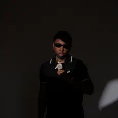 收听 CertifiedCed、观看音乐视频、阅读小传、查看巡演日期等 ！