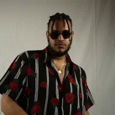 Ascolta Erick Jhon, guarda video musicali, leggi la biografia, vedi le date del tour & altro!