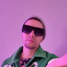 Ακούστε περιεχόμενο από Tommy Mike, παρακολουθήστε μουσικά βίντεο, διαβάστε το βιογραφικό, δείτε ημερομηνίες περιοδείας, και πολλά ακόμη!