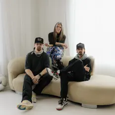 Ascolta CLINE, guarda video musicali, leggi la biografia, vedi le date del tour & altro!