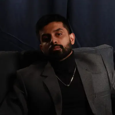 Listen to Agaahi Raahi, watch music videos, read bio, see tour dates & more!