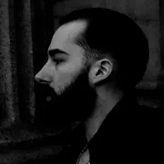 Ouça Nikola Wolf, assista a videoclipes, leia a biografia, veja as datas das turnês e mais!