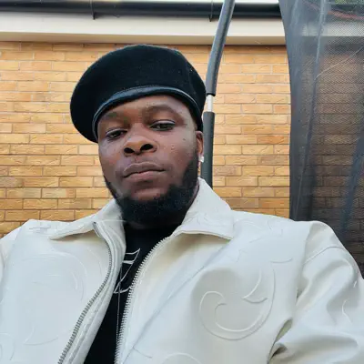 Listen to Munyaradzi, watch music videos, read bio, see tour dates & more!