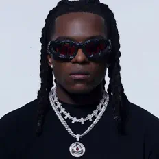 Listen to SSSWATERBÖI, watch music videos, read bio, see tour dates & more!