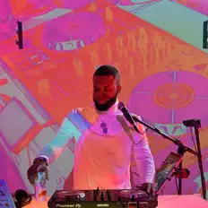 Ascolta DJ DX, guarda video musicali, leggi la biografia, vedi le date del tour & altro!