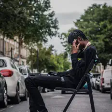 Ακούστε περιεχόμενο από Zeenno, παρακολουθήστε μουσικά βίντεο, διαβάστε το βιογραφικό, δείτε ημερομηνίες περιοδείας, και πολλά ακόμη!