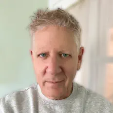 收听 Bob Goldring、观看音乐视频、阅读小传、查看巡演日期等 ！