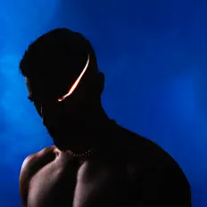 Sicarioを聴いたり、ミュージックビデオを鑑賞したり、経歴やツアー日程などを確認したりしましょう！