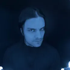 Dengarkan Beautyscar, tonton video musik, baca bio, lihat tanggal tur & lainnya!