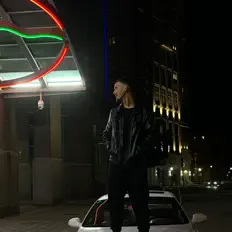 Dengarkan Jay Svpreme, tonton video musik, baca bio, lihat tanggal tur & lainnya!