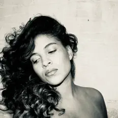 Reyna Britoを聴いたり、ミュージックビデオを鑑賞したり、経歴やツアー日程などを確認したりしましょう！
