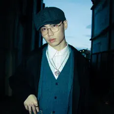 Listen to Seven Dollars, watch music videos, read bio, see tour dates & more!