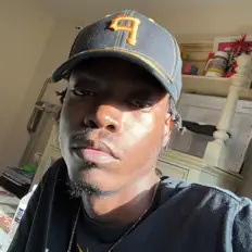 聆聽 Tae Dolo、觀看音樂影片、閱讀小傳、查看巡演日期等！