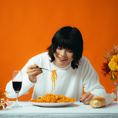 Listen to OFURO TO GAITO, watch music videos, read bio, see tour dates & more!