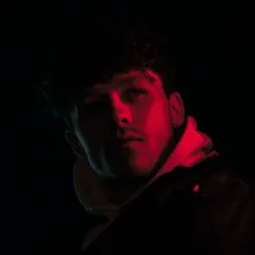 Ακούστε περιεχόμενο από Ynotlwc, παρακολουθήστε μουσικά βίντεο, διαβάστε το βιογραφικό, δείτε ημερομηνίες περιοδείας, και πολλά ακόμη!