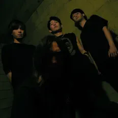 Ascolta DIVINITIST, guarda video musicali, leggi la biografia, vedi le date del tour & altro!