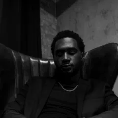 Poslechněte si interpreta Doso, sledujte hudební videa, přečtěte si životopis, podívejte se na data turné a další informace.