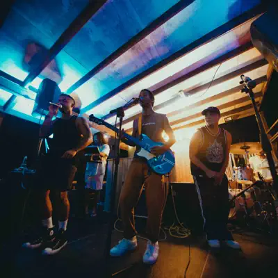 Listen to Los Rarxs, watch music videos, read bio, see tour dates & more!