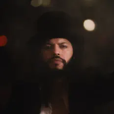 Poslechněte si interpreta Saint Danerik, sledujte hudební videa, přečtěte si životopis, podívejte se na data turné a další informace.