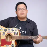 收听 undefined、观看音乐视频、阅读小传、查看巡演日期等 ！