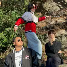 Écoutez arbola, regardez des vidéoclips, lisez la biographie, consultez les dates de tournée et plus encore !